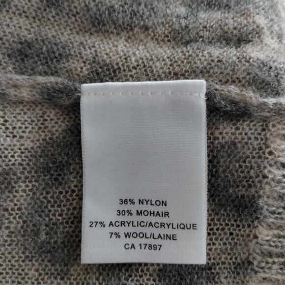 Banana Republic MadMen Animal Print V Neck Cardigan Small Long Sleeve Button Up - Picture 4 of 9